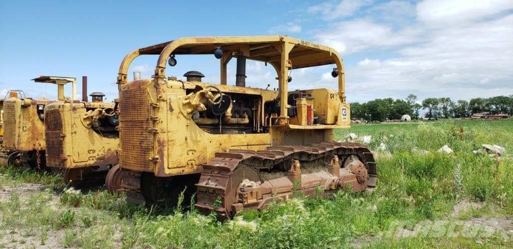 CAT D8H Buldozer sobre oruga