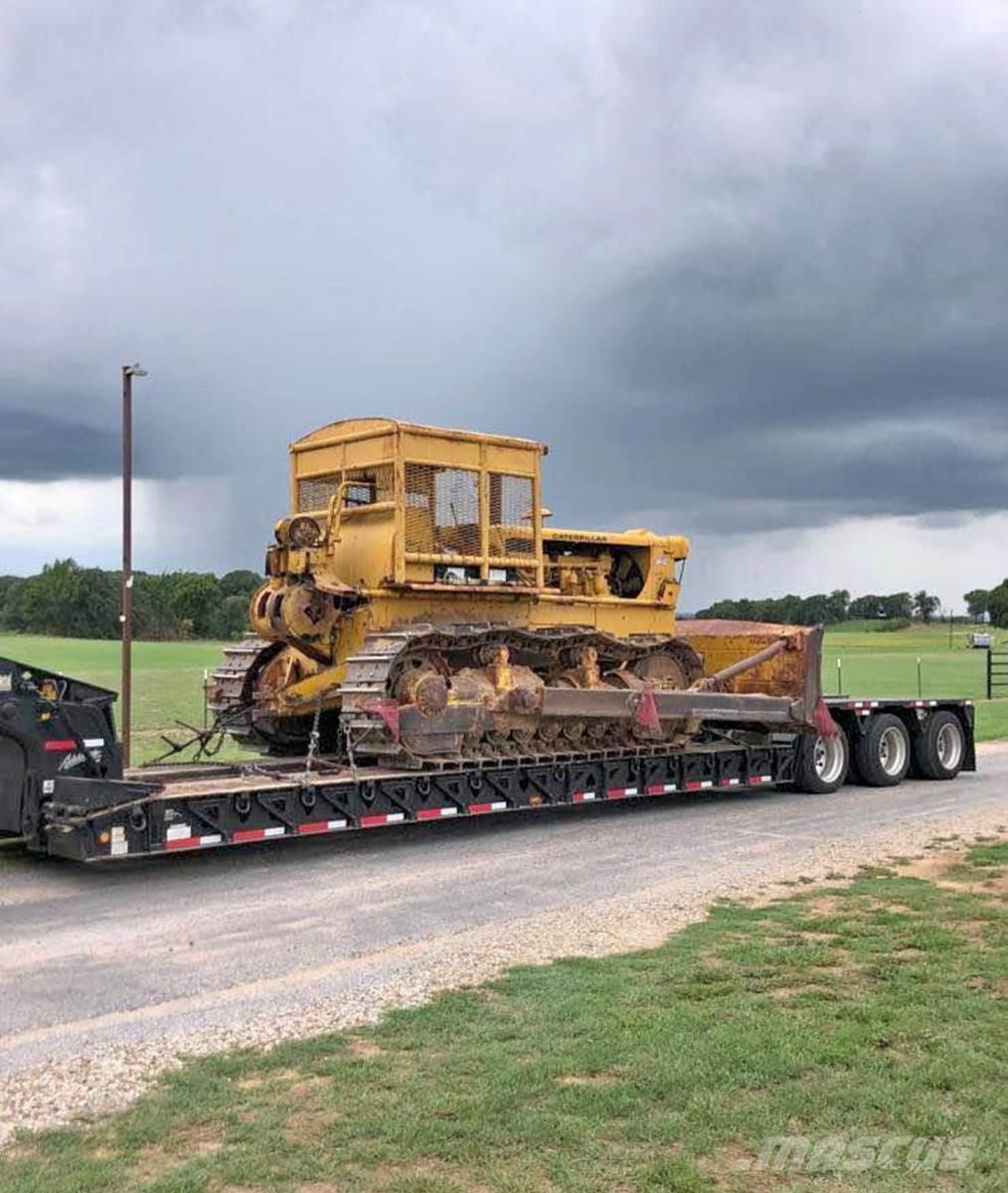 CAT D8H Buldozer sobre oruga