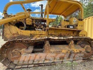 CAT D8H Buldozer sobre oruga