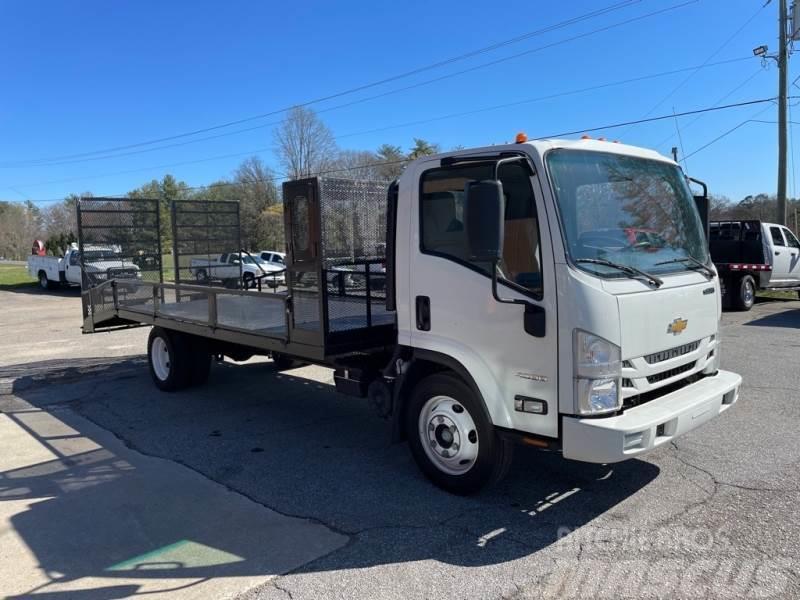 Chevrolet 4500 Caja abierta/laterales abatibles