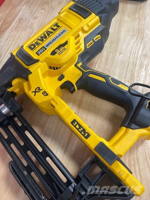 DeWalt DCFS950 Otros componentes