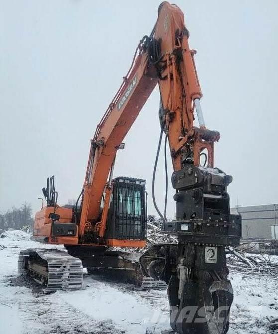 Doosan DX225LC Cargadoras forestales