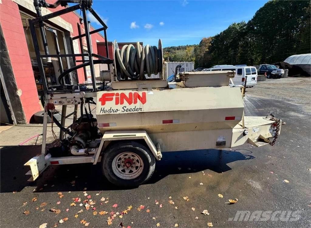 Finn T60T Tolvas receptoras, sopladoras y elevadoras