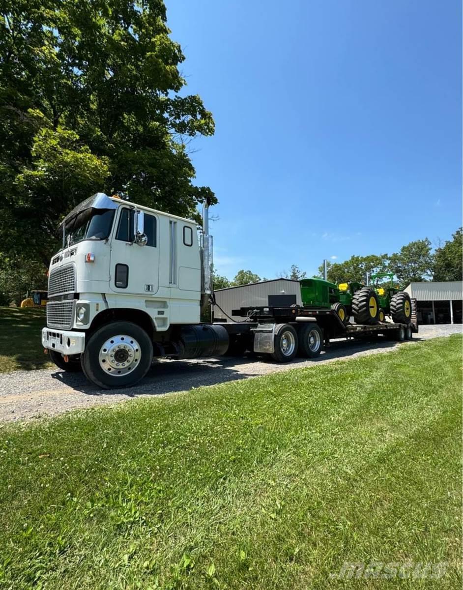 Ford CL9000 Camiones tractor