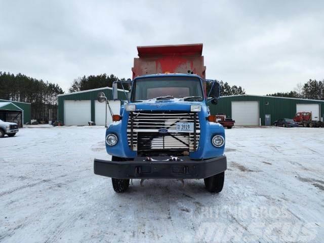 Ford L9000 Bañeras basculantes usadas