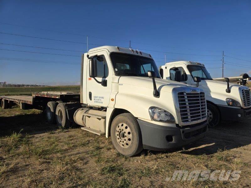 Freightliner Cascadia Plataforma