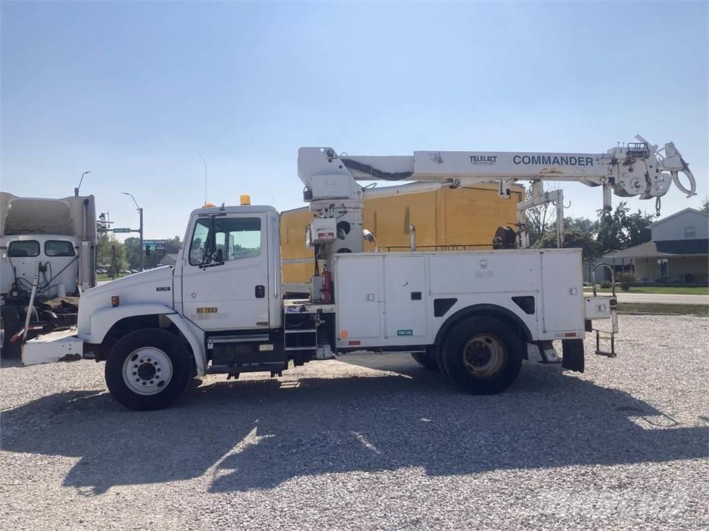 Freightliner FL70 Camiones de perforación móvil