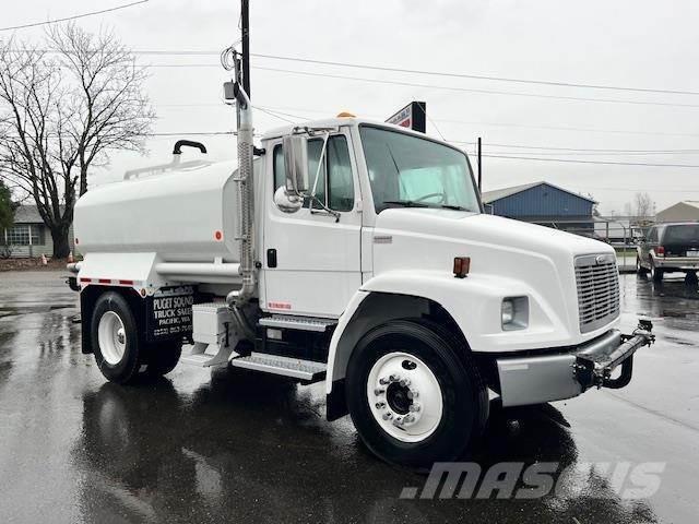 Freightliner FL70 Camiones cisternas