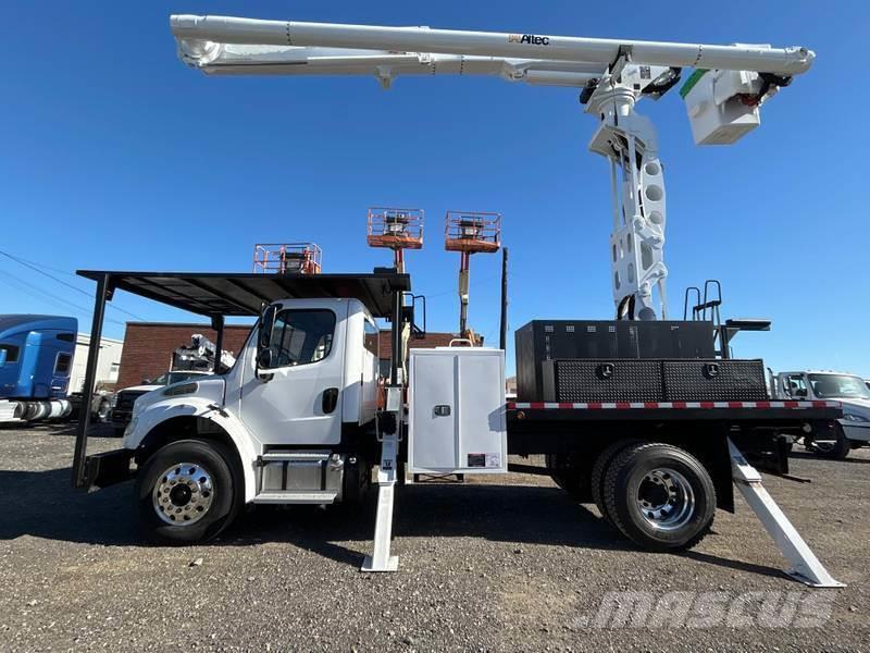 Freightliner M2 Plataformas sobre camión