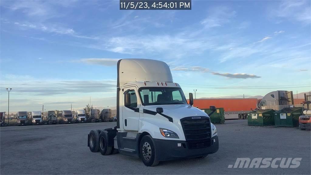 Freightliner Other Camiones tractor