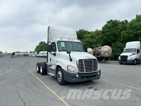 Freightliner Other Camiones tractor