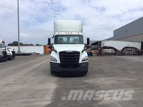 Freightliner Other Camiones tractor