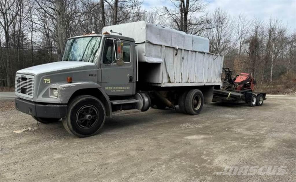 Freightliner Other Camiones de volteo para virutas de madera