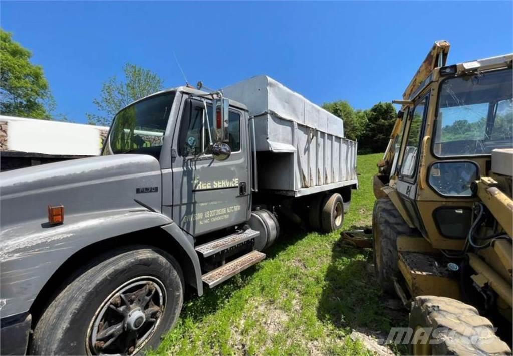 Freightliner Other Camiones de volteo para virutas de madera