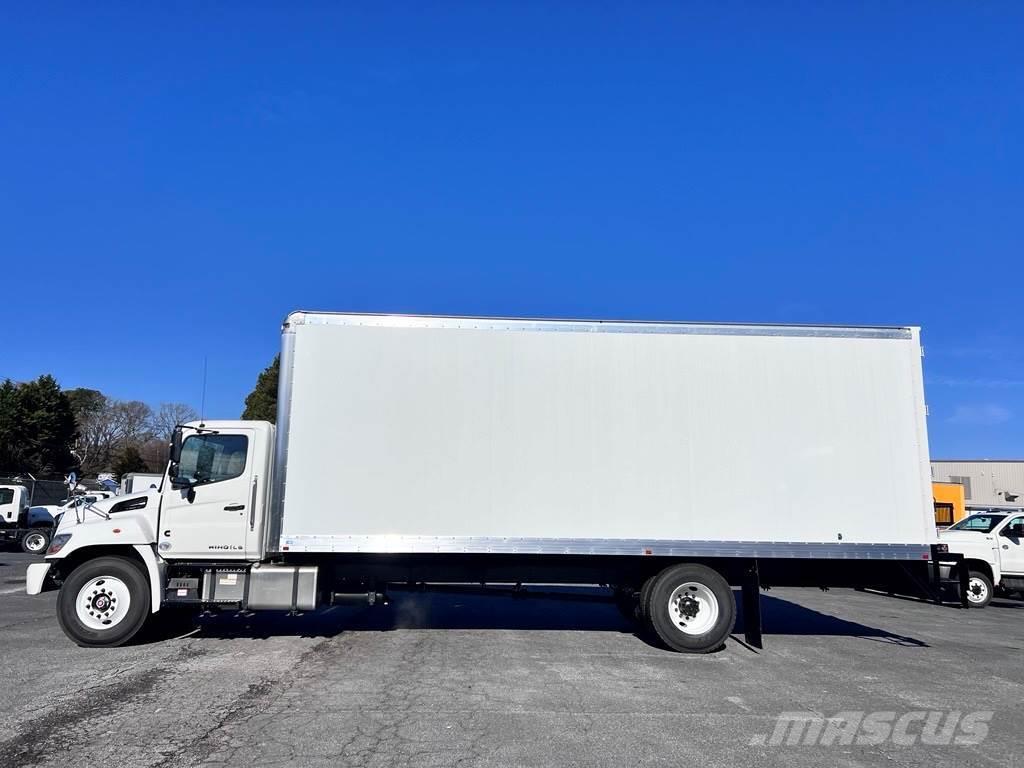 Hino L6 Camiones con caja de remolque