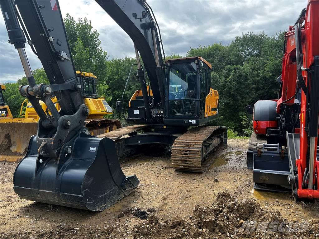 Hyundai HX210AL Excavadoras sobre orugas