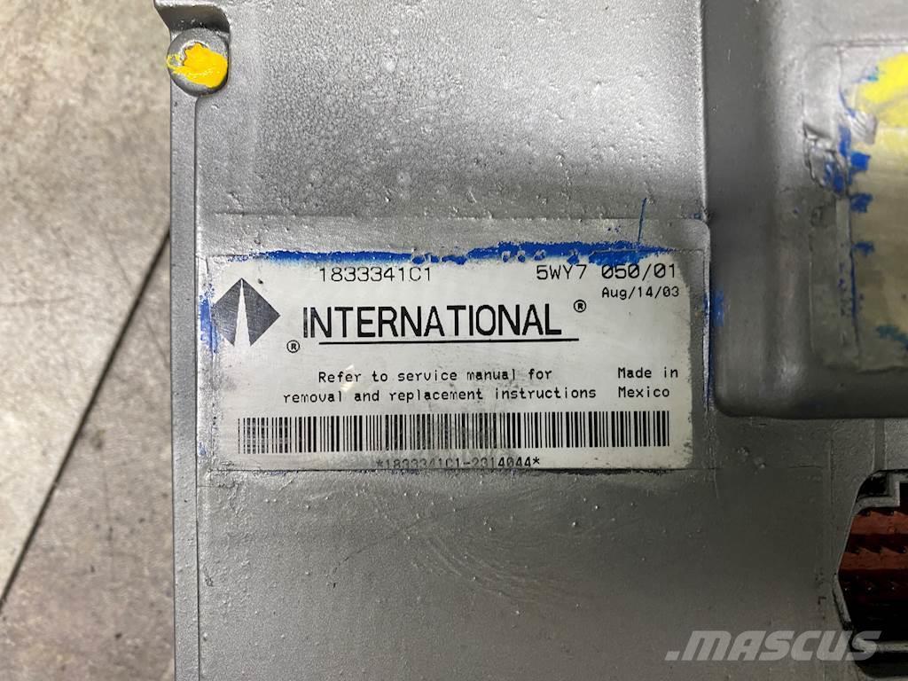 International DT466E Componentes electrónicos