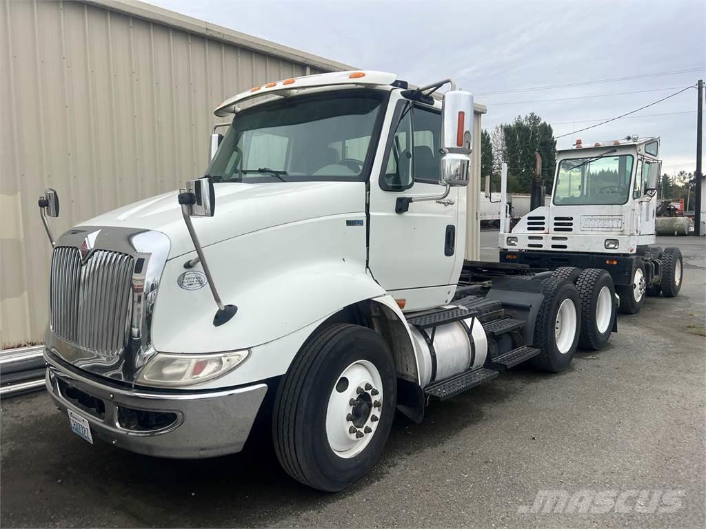 International TranStar Camiones tractor