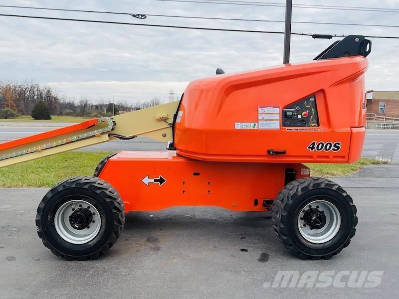 JLG 400S Plataformas con brazo de elevación telescópico