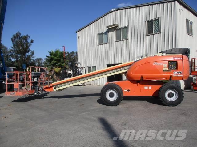 JLG 600S Plataformas con brazo de elevación telescópico