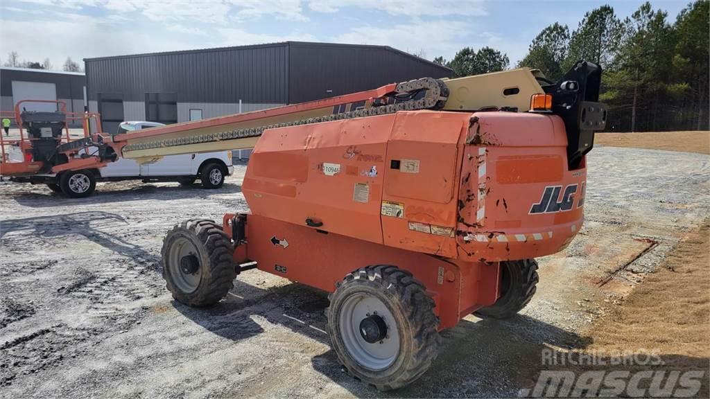 JLG 660SJ Plataformas con jaula de elevación