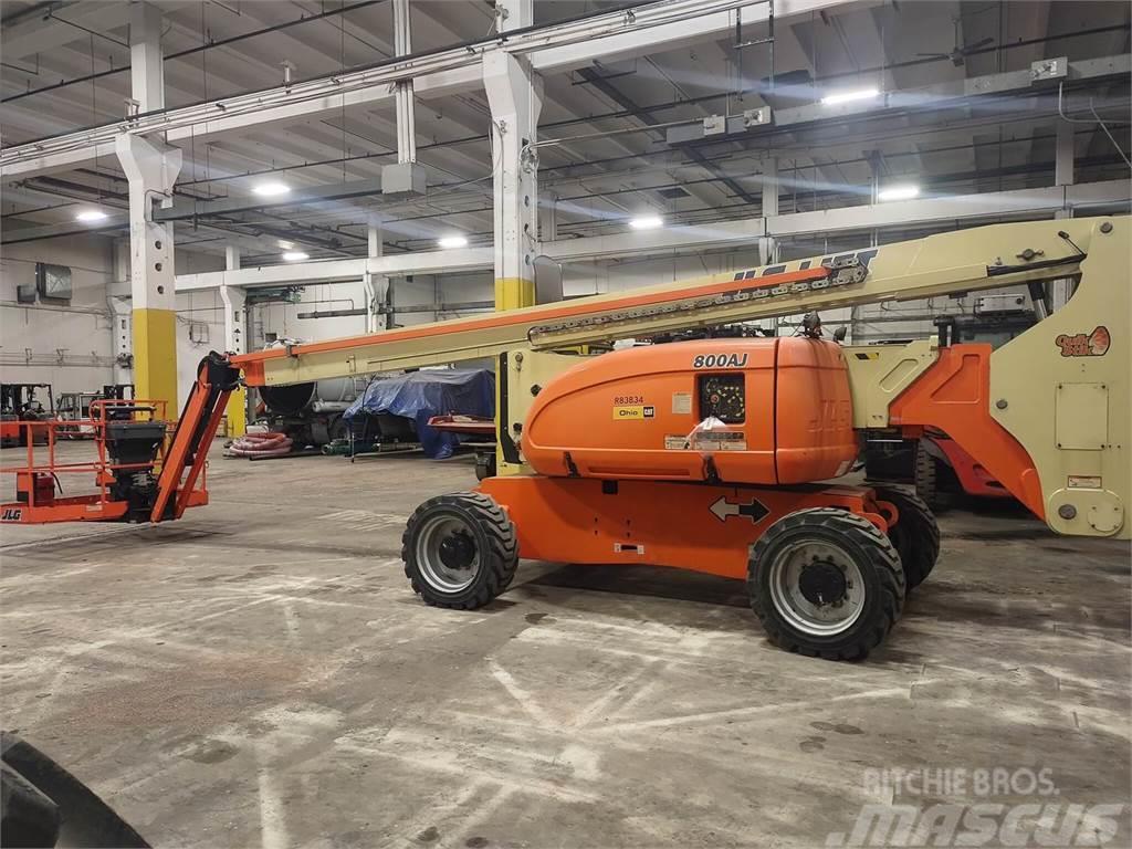 JLG 800AJ Plataformas con brazo de elevación telescópico