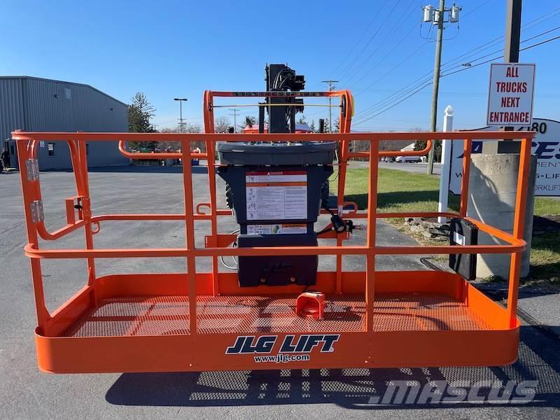 JLG 860SJ Plataformas con brazo de elevación telescópico