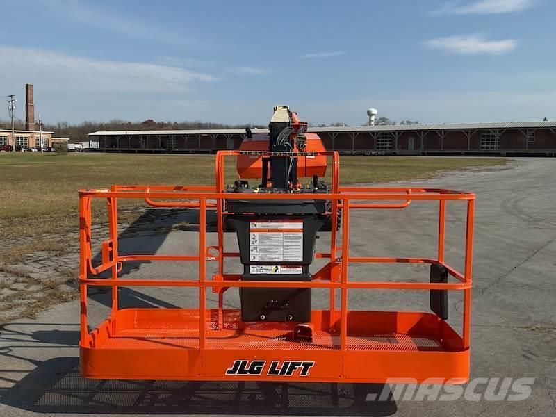 JLG 860SJ Plataformas con brazo de elevación telescópico