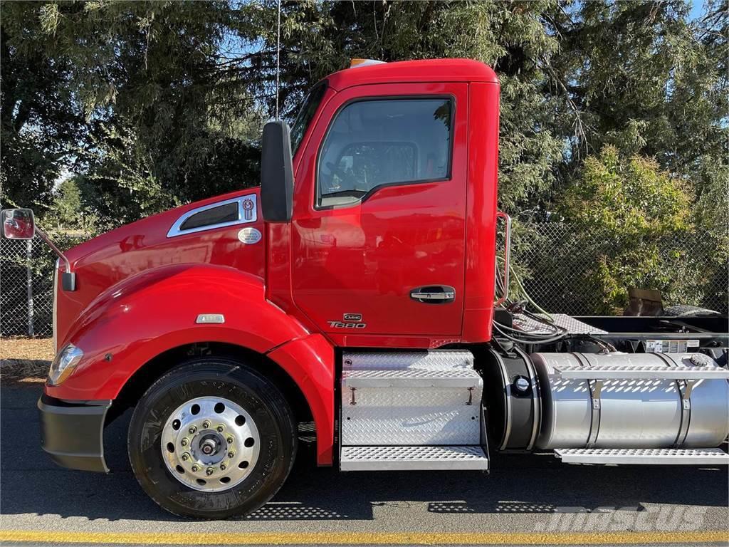 Kenworth T680 Camiones tractor