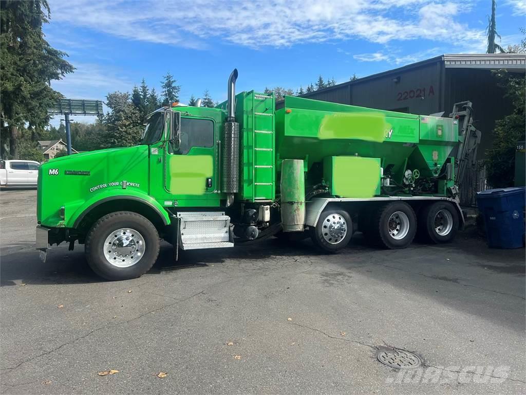 Kenworth T800B Otros