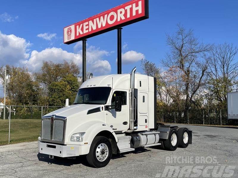 Kenworth T880 Camiones tractor