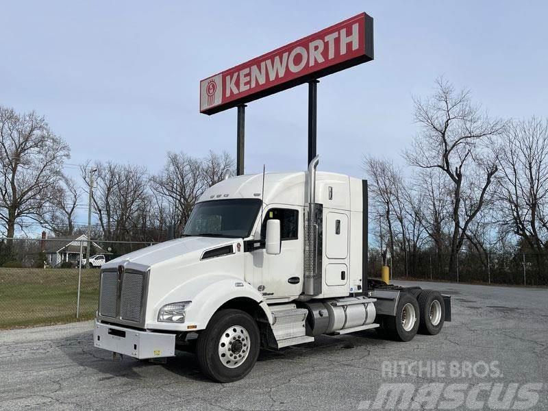 Kenworth T880 Camiones tractor