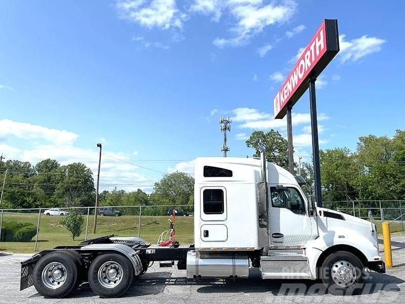 Kenworth T880 Camiones tractor