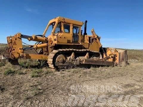 Komatsu D355 Buldozer sobre oruga