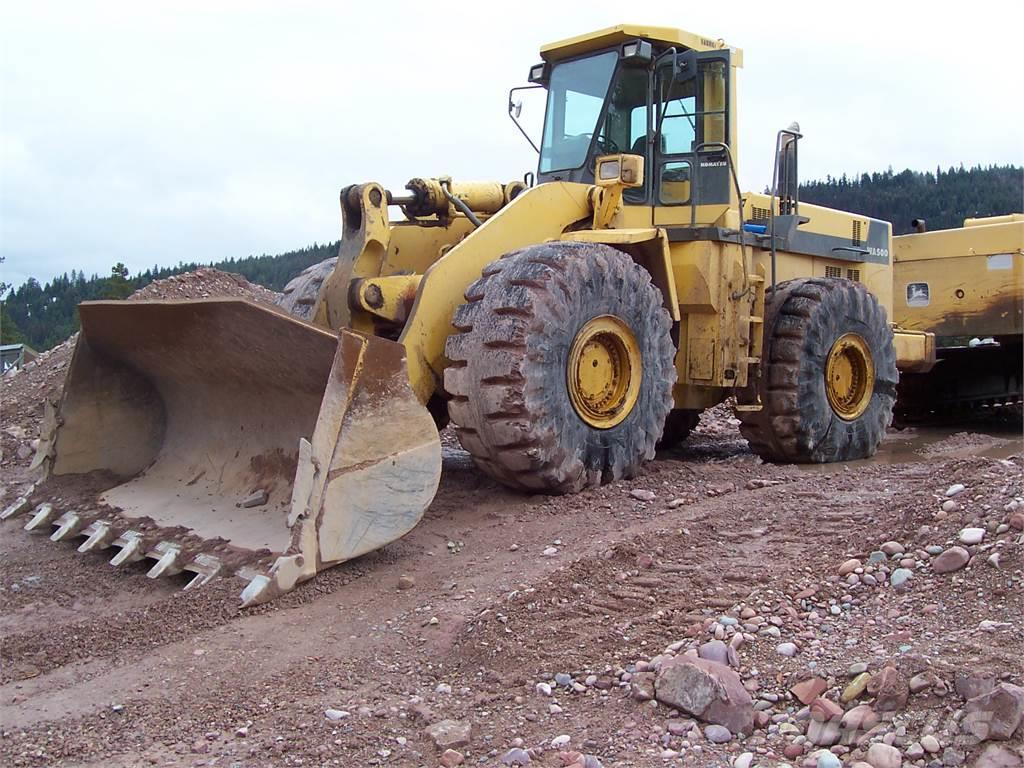 Komatsu WA500 Cargadoras sobre ruedas