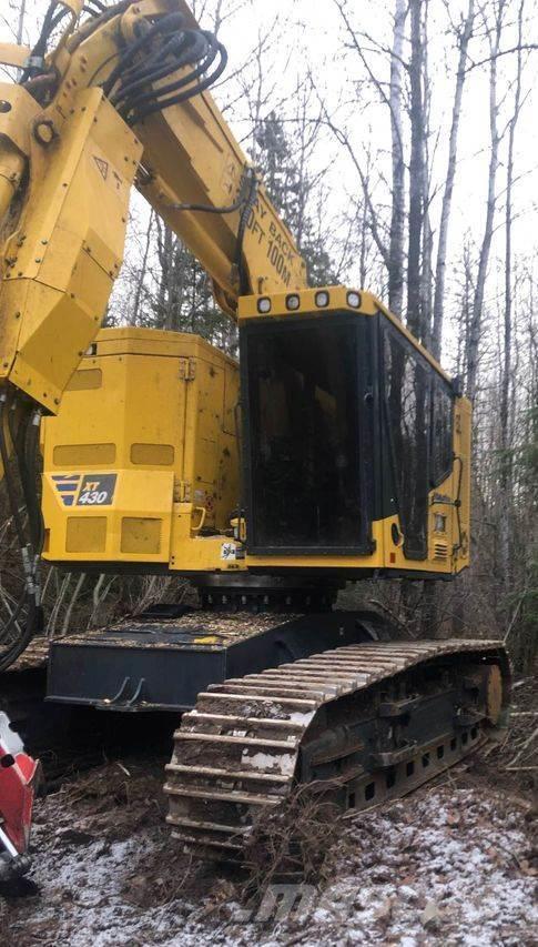 Komatsu XT430 Grúas y cargadoras