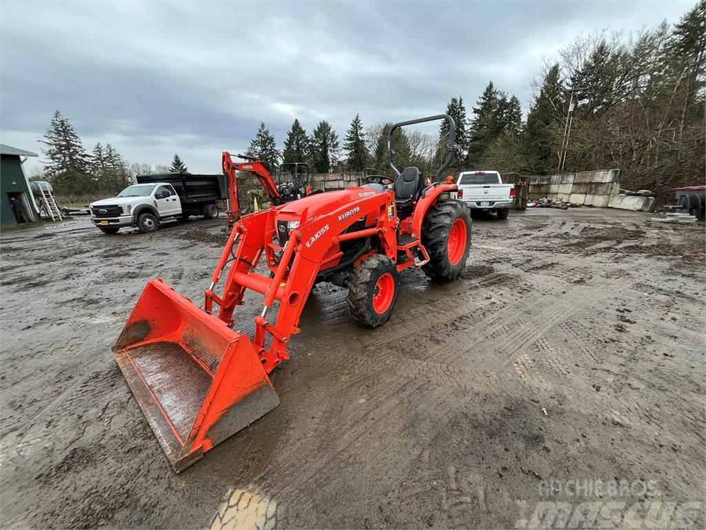 Kubota LA1055 Tractores