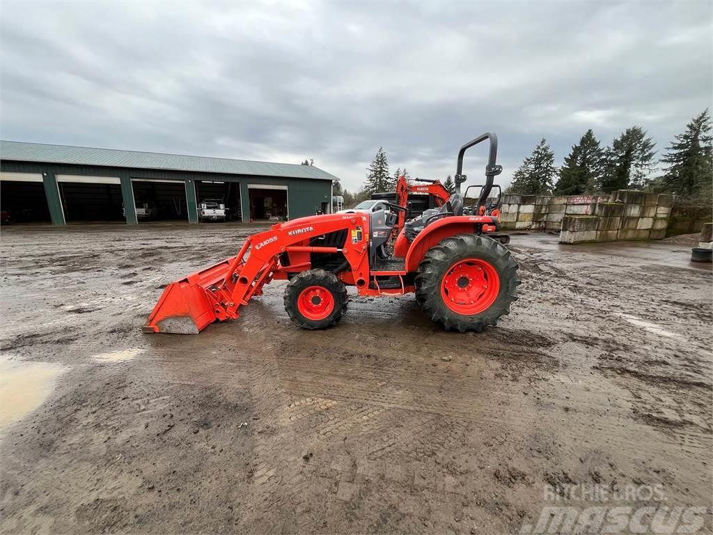 Kubota LA1055 Tractores