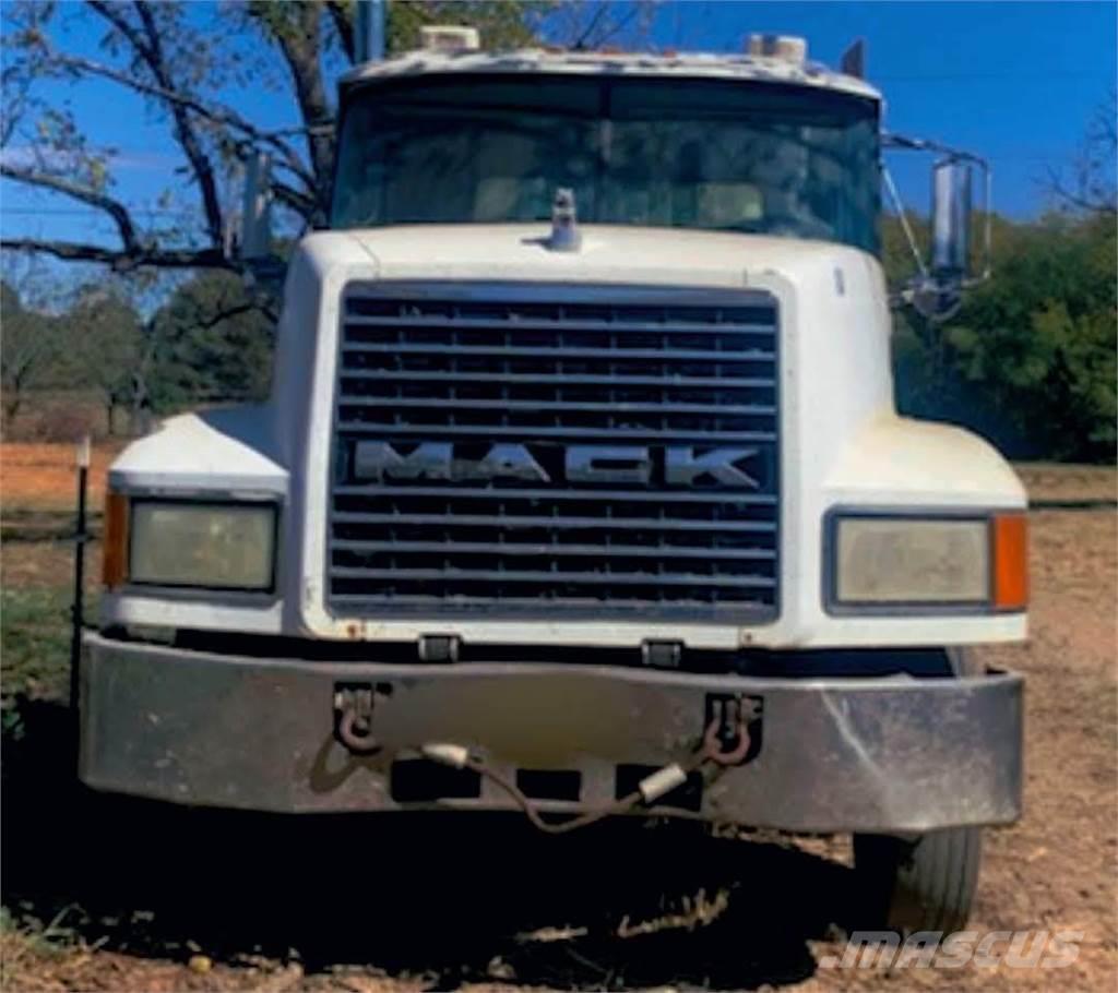 Mack CH613 Camiones tractor