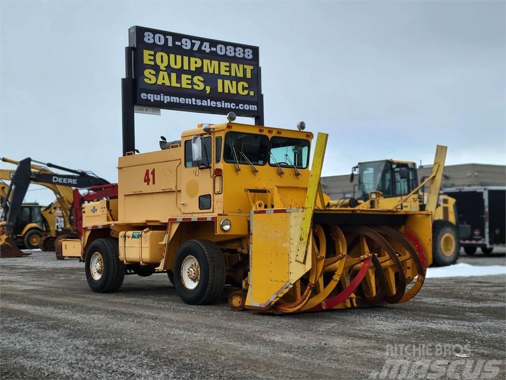 Oshkosh H2318 Hojas y cuñas quitanieves