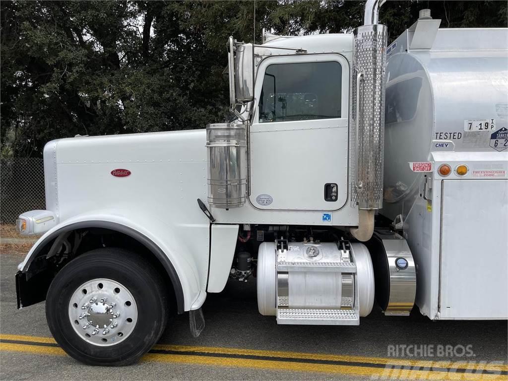 Peterbilt 388 Camiones cisternas