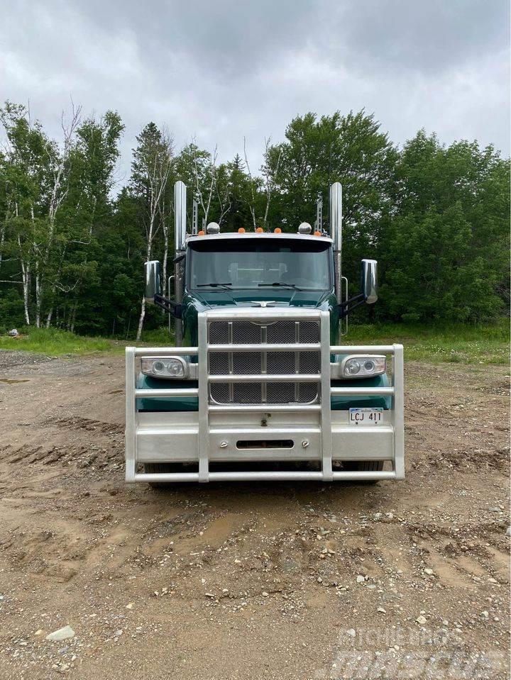 Peterbilt 567 Transportes de madera