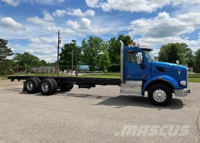 Peterbilt 567 Camiones con chasís y cabina