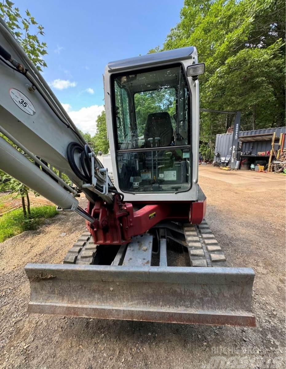 Takeuchi TB138FR Miniexcavadoras