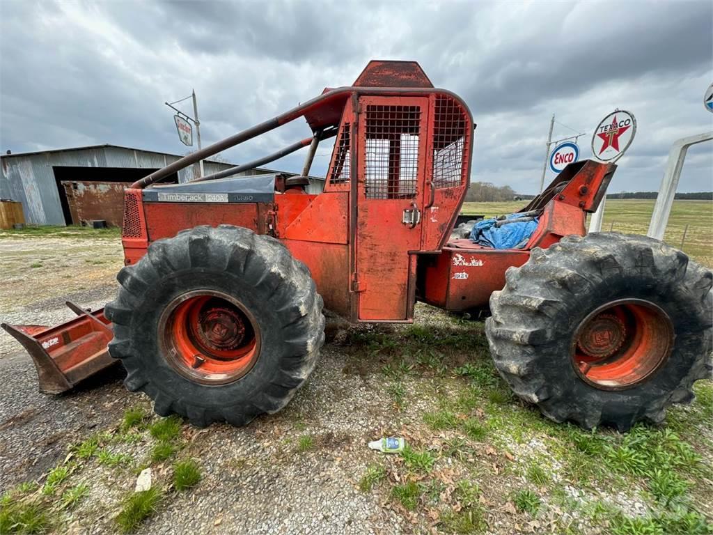 Timberjack 240A Arrastradoras de troncos