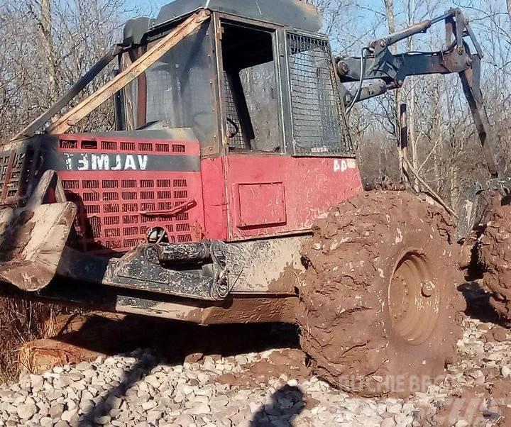 Valmet 544 Transportadoras