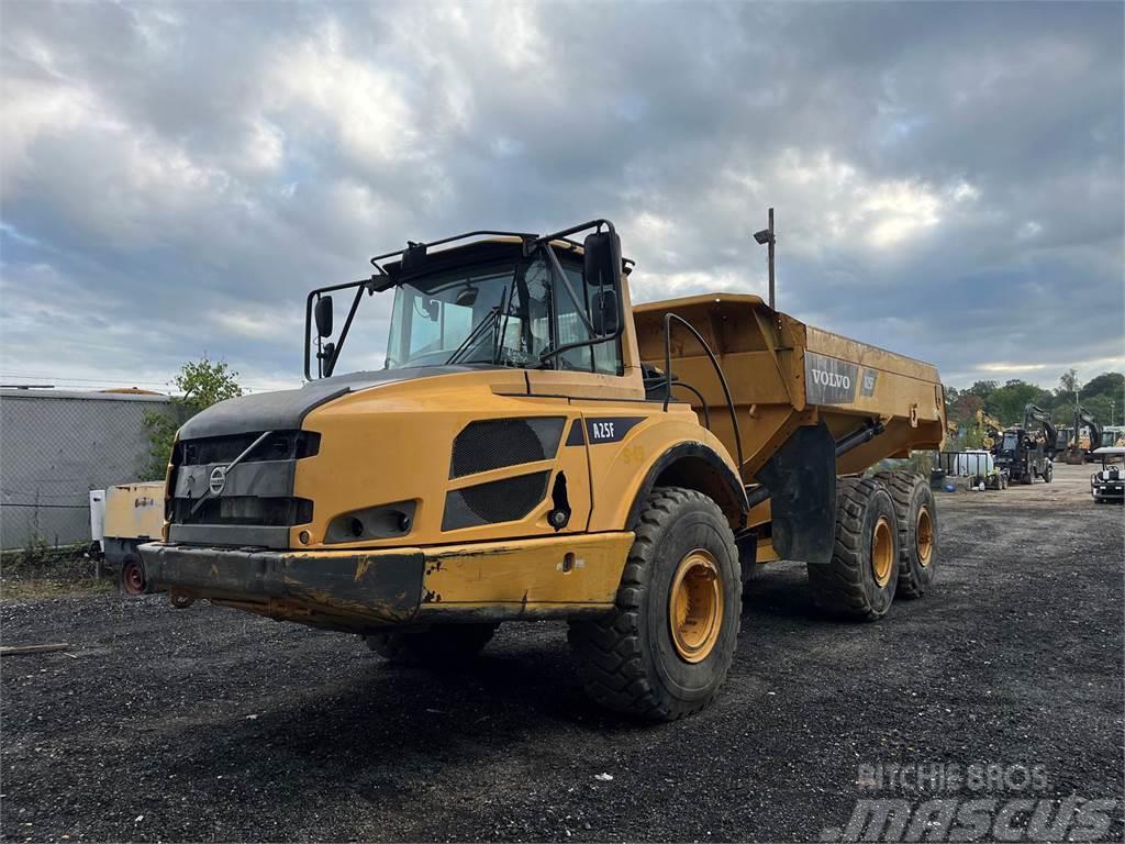 Volvo A25F Camiones articulados