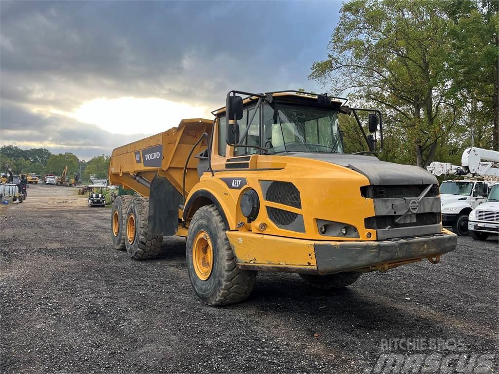 Volvo A25F Camiones articulados