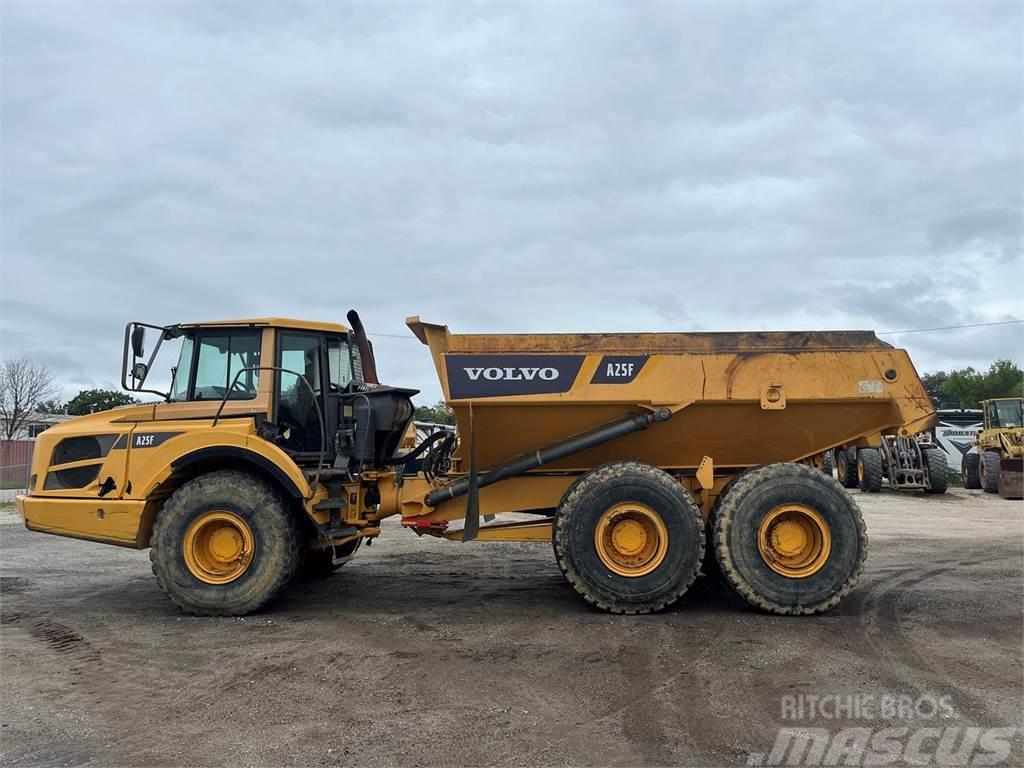 Volvo A25F Camiones articulados