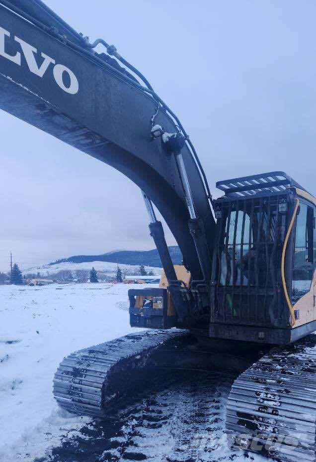 Volvo EC220DL Excavadoras sobre orugas